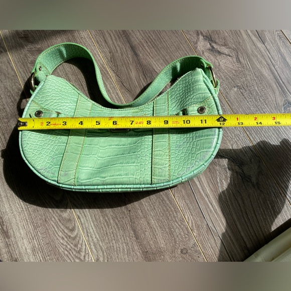 Liz Clairborne vintage green snakeskin structured zippered shoulder purse - Picture 12 of 13